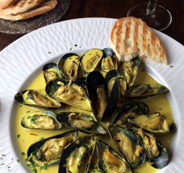 Mouclade, Mussels Cooked with Cream and Curry