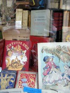 Antiquarian Bookseller Paris